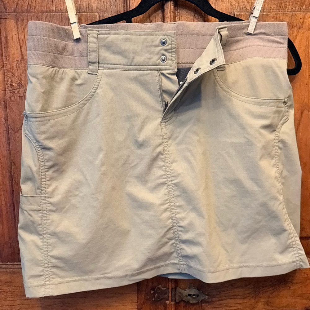 Recycled Clamber 2.0 Hiking Skort size 10